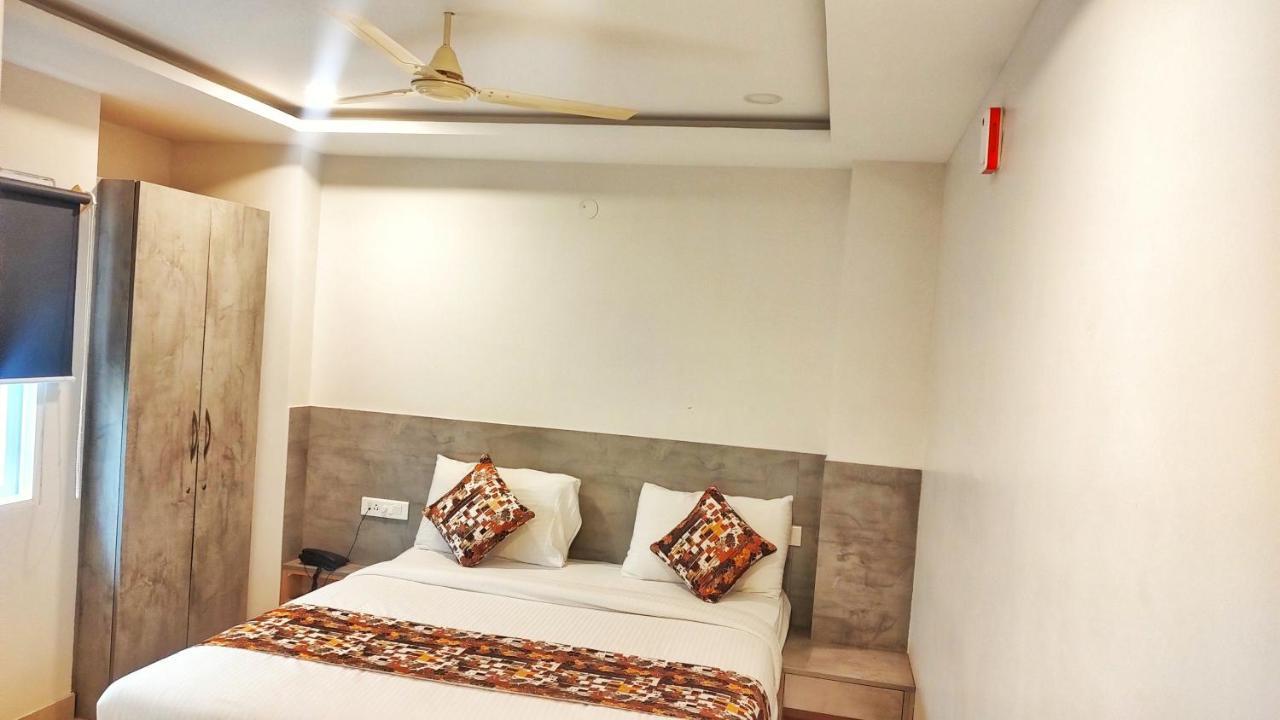 Athasri Hotel Marathahalli Bengaluru Zewnętrze zdjęcie